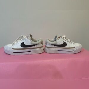 Nike Court Legacy Lift Platform Sneakers White Black (Women’s Size 7)